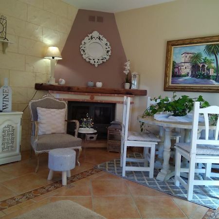 Laurel De La Reina Bed & Breakfast - Boutique La Zubia  Esterno foto