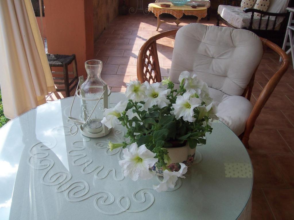 Laurel De La Reina Bed & Breakfast - Boutique La Zubia  Esterno foto